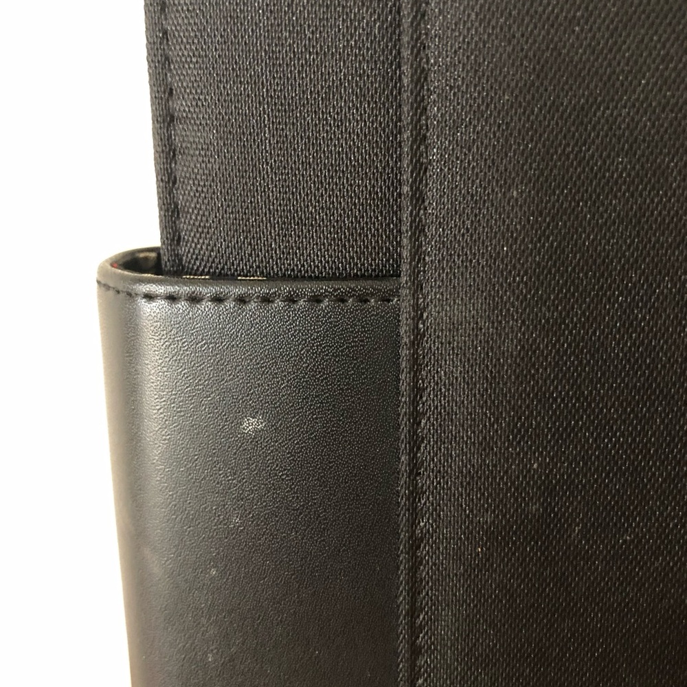 Franklin Covey Black Organizer Magnetic Close  7-Ring Refillable Pocket Cards - Picture 7 of 8